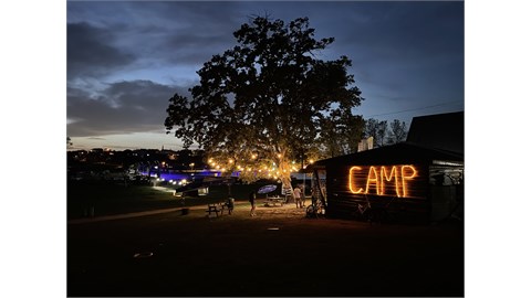 Crane Camp Etkinliği Konaklama 